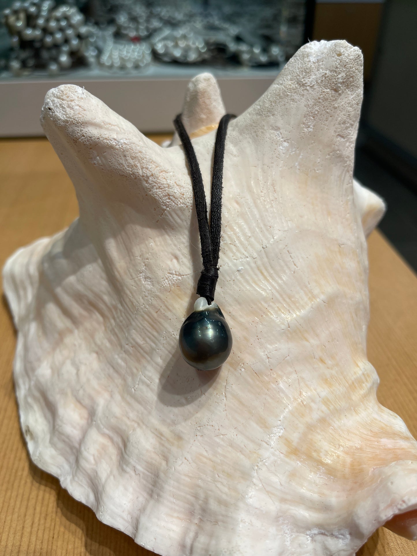 "One Love" Tahitian Pearl Unisex Necklace