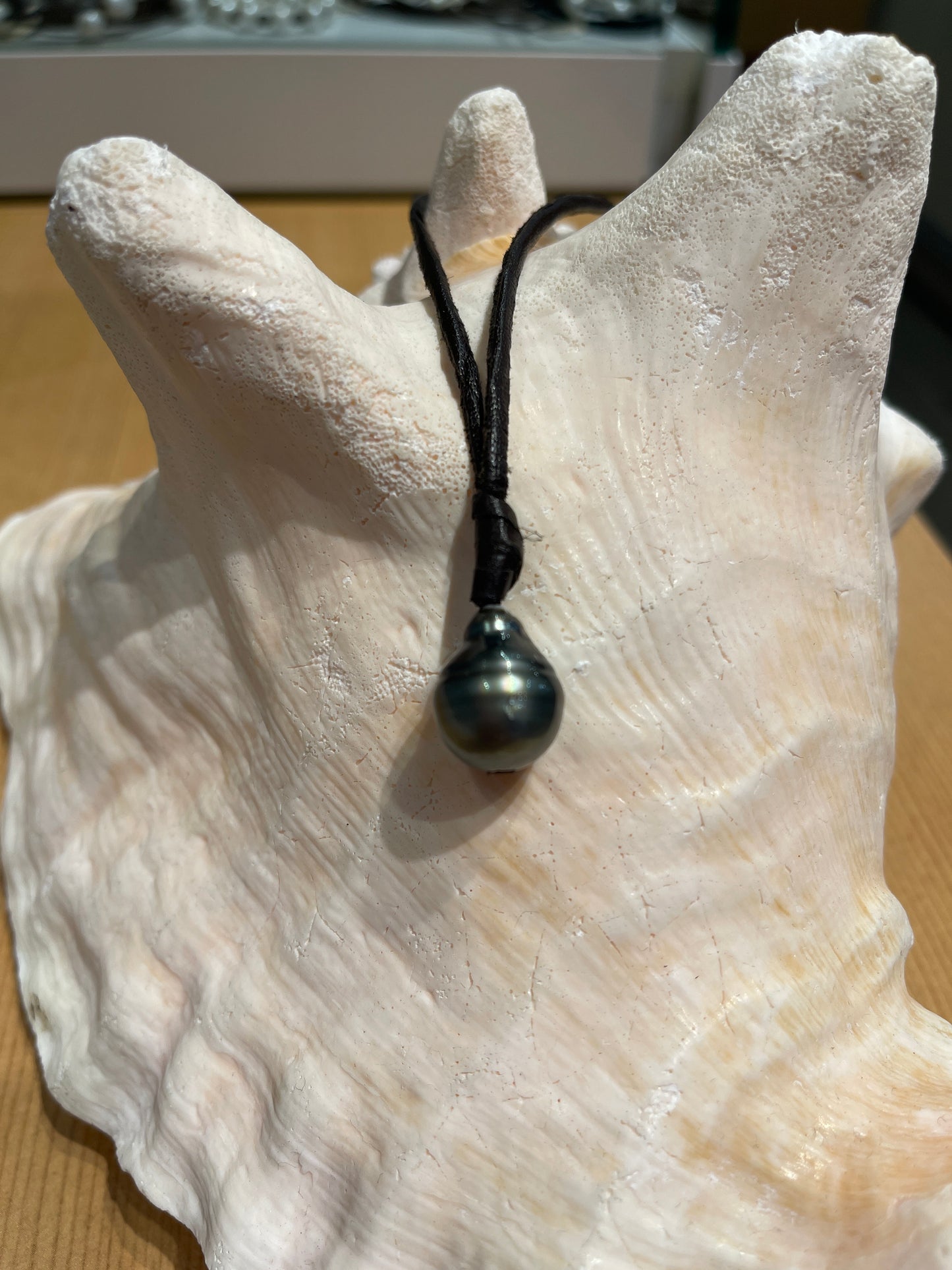 "One Love" Tahitian Pearl Unisex Necklace