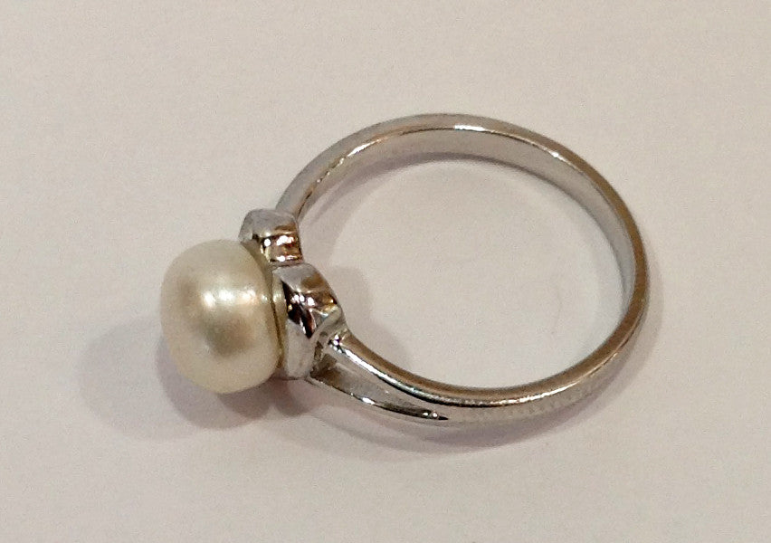 Freshwater Pearl and Sterling Silver Ring - Klara Haloho - 5