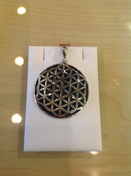 Round Geometric Design Sterling Silver Pendant - Klara Haloho