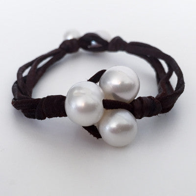 "Simply Knot" Freshwater Pearl Bracelet - Klara Haloho - 1