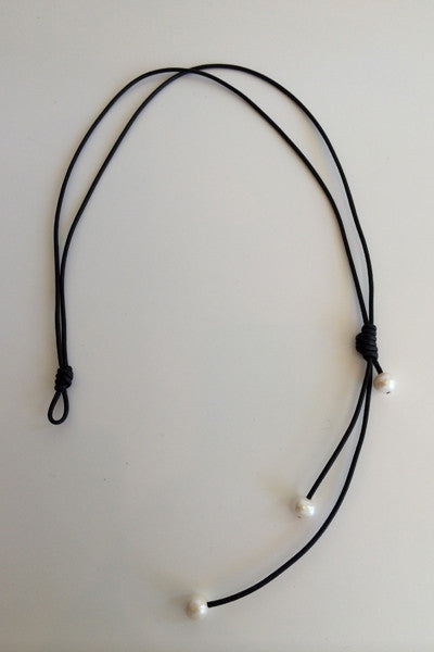"Simplistic" Freshwater Pearl Necklace - Klara Haloho - 2
